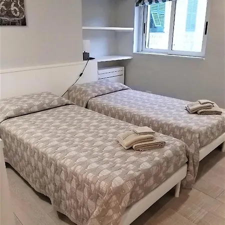 La Casa Di Tommy Appartement *